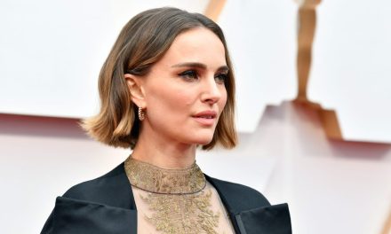 Natalie Portman Aktris Berbakat Telah Raih Banyak Penghargaan