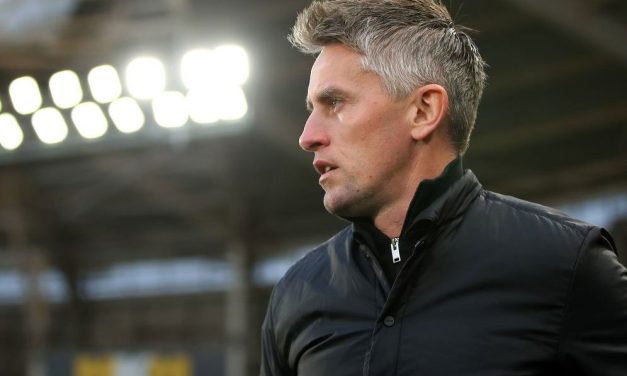 Manajer Kierran McKenna Tolak Tawaran Dari Manchester United
