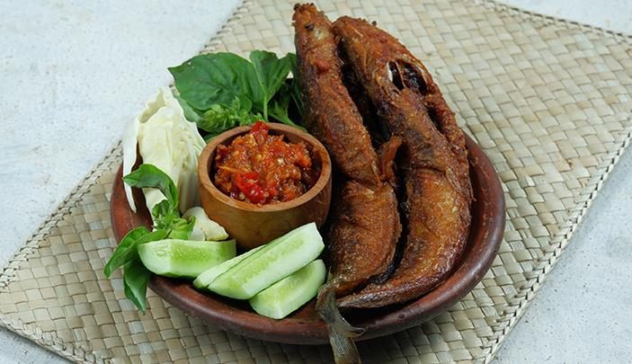 Pecel Lele Salah Satu Hidangan Khas Di Daerah Jawa Lezat