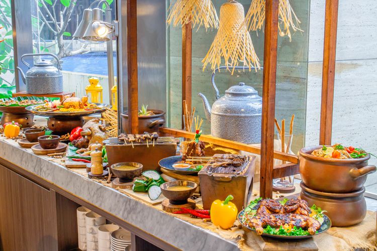 Hotel Bintang 4 di Blok M, Sejengkal dari Surga Kuliner Viral