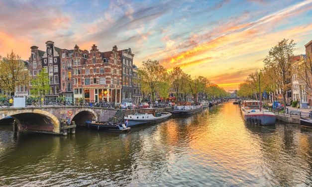Kota Amsterdam Di Belanda Banyak Miliki Spot Wisata Yang Cantik