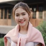 Tandailah Sikap Wanita Yang Gengsi Namun Mencintaimu