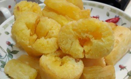 Singkong Goreng Merekah Camilan Renyah dan Empuk di Dalam