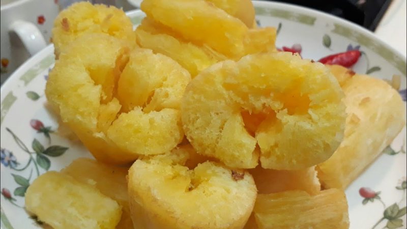 Singkong Goreng Merekah Camilan Renyah dan Empuk di Dalam
